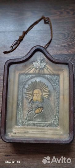 Старинные иконы в окладе