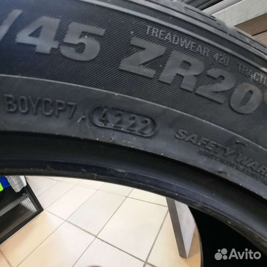 Kumho Ecsta PS71 275/45 R20 110Y