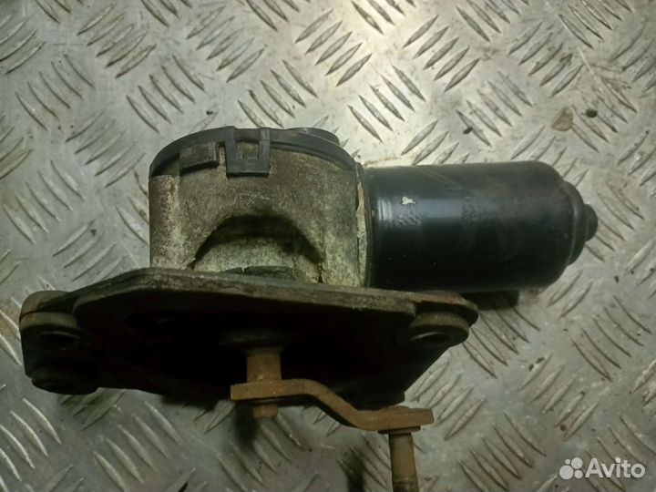 Моторчик стеклоочистителя Ford Explorer 2