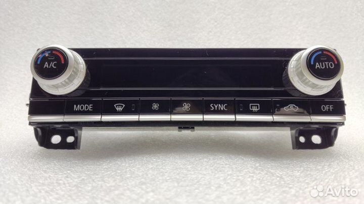 Блок управления климатом Mitsubishi Outlander GF2W