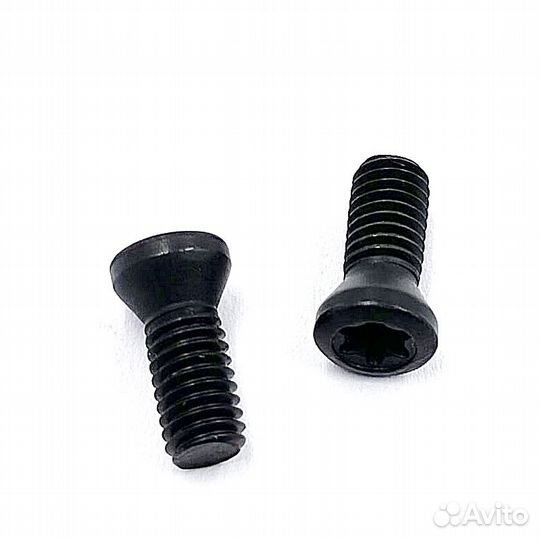 Винт М4,5х12 державки для крепления пластины torx