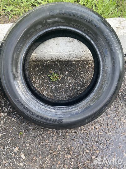 Bridgestone Dueler H/T 687 225/65 R17