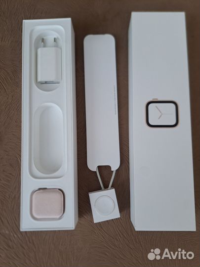 Часы apple watch 4 40мм