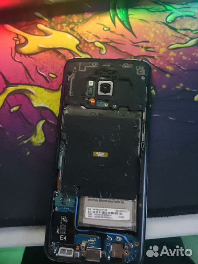 Samsung Galaxy S8, 4/64 ГБ
