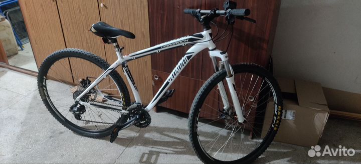Велосипед specialized hardrock 29disc