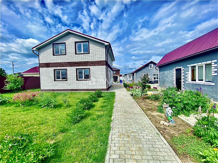 Дом 140 м² на участке 8,3 сот.