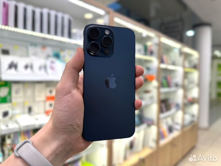 iPhone 15 Pro Max, 256 ГБ