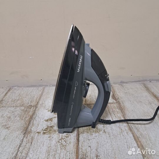 Утюг Maxima MI-S122