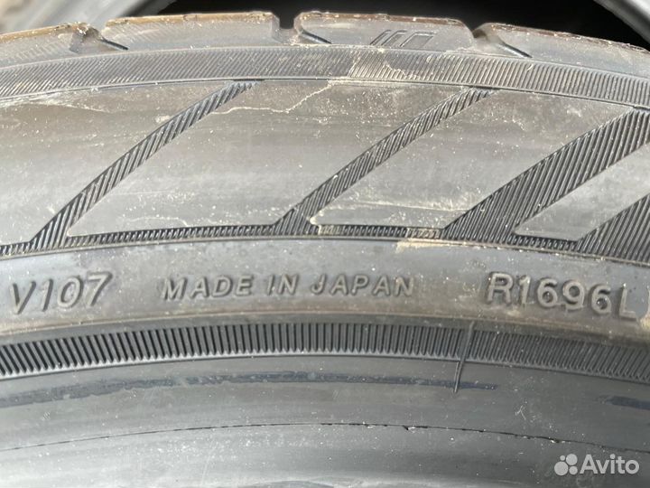 Yokohama Advan Sport V107 245/40 R20 99Y