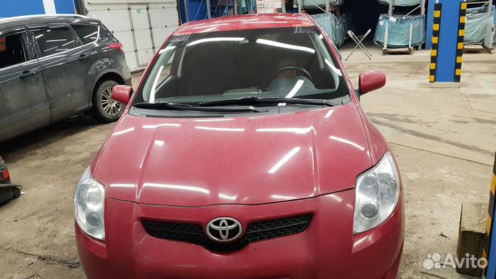 Лобовое стекло Тойота Ярис