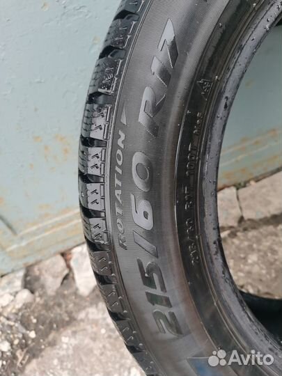 Pirelli Ice Zero 215/60 R17 100T