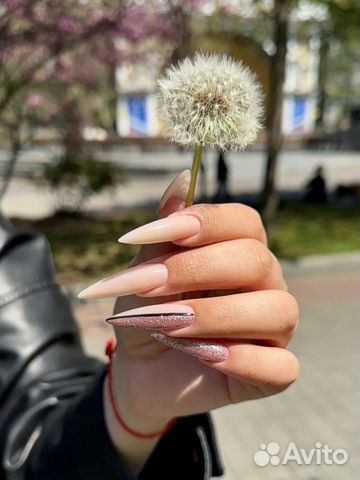 Маникюр с покрытием гель-лаком