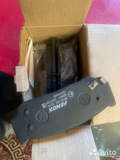 Продаю новые колодки (задние)