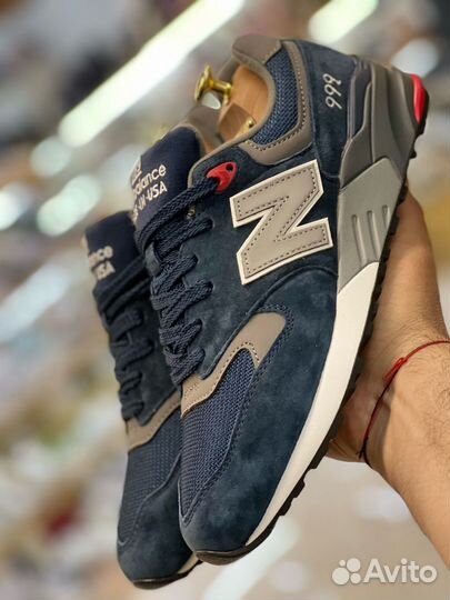 Универсальные New Balance 999