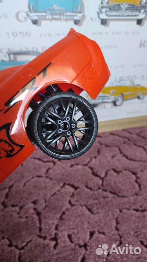 Машина на радиоуправлении бу