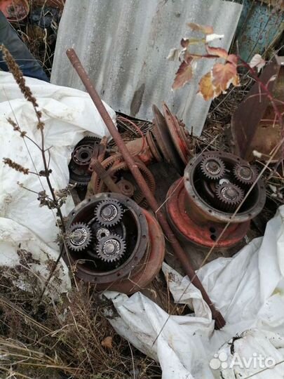 Запчасти на комбайн niva