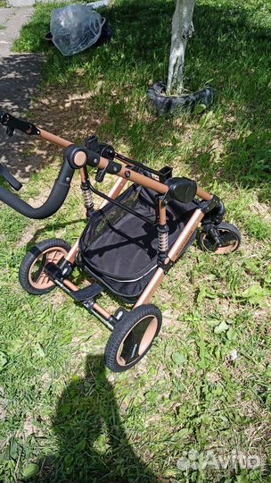 Коляска 2-в 1лежаили ляска быстрая