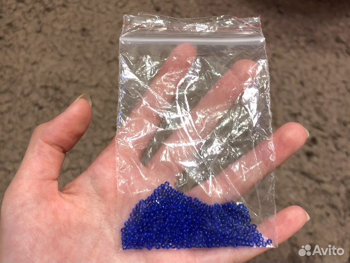 Чешский бисер фиолетово-синий