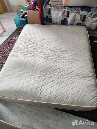 Матрас 160х200 бу