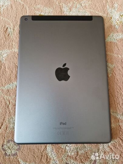 iPad 7 128GB LTE Space Gray