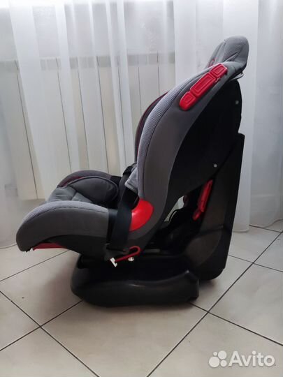 Автомобильное кресло для детей с 0 до 5-6 лет