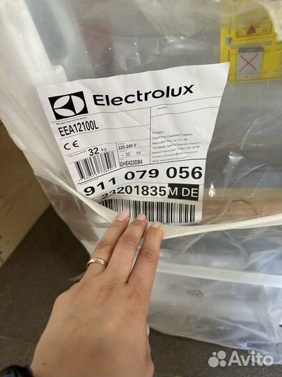 Посудомоечная машина Electrolux EEA12100L