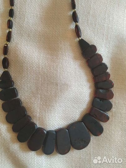 Колье янтарь