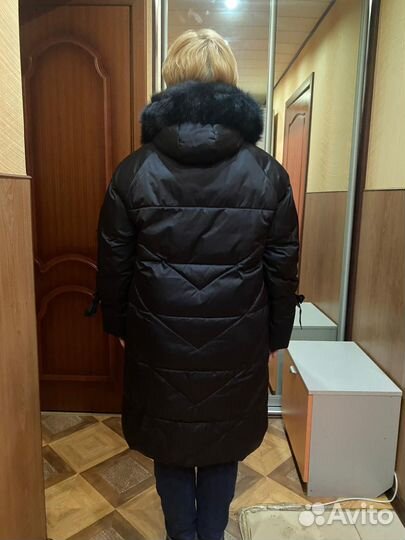 Пуховик зимний женский 50 р-р