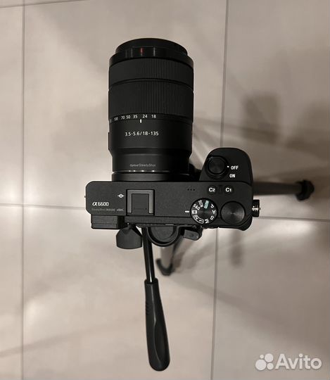 Камера Sony a66000 с обьективом 18-135mm