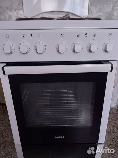 Продам электрическую плиту