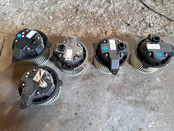 Моторчик печки Lancia libra