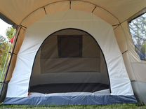 Палатка с большим тамбуром 4-х мест. метал каркас