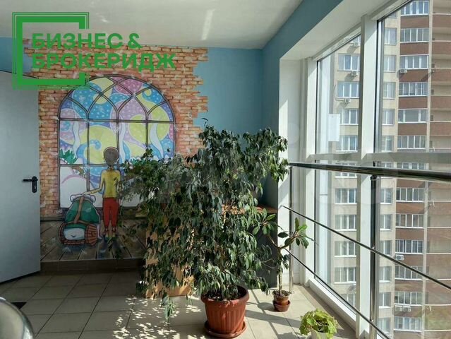 Офис с водой и балконом в центре 42,6 м²