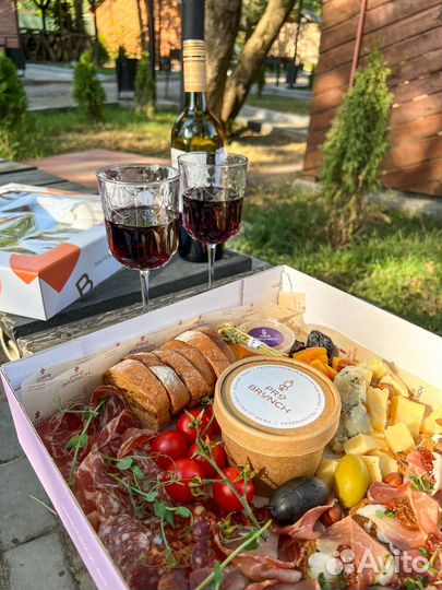 Бизнес доставка боксов ProBrunch и суши mollusk