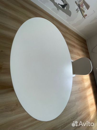 Детский стол и стул