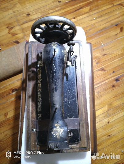 Швейная машинка