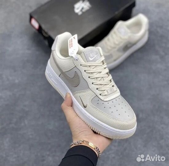 Кроссовки nike