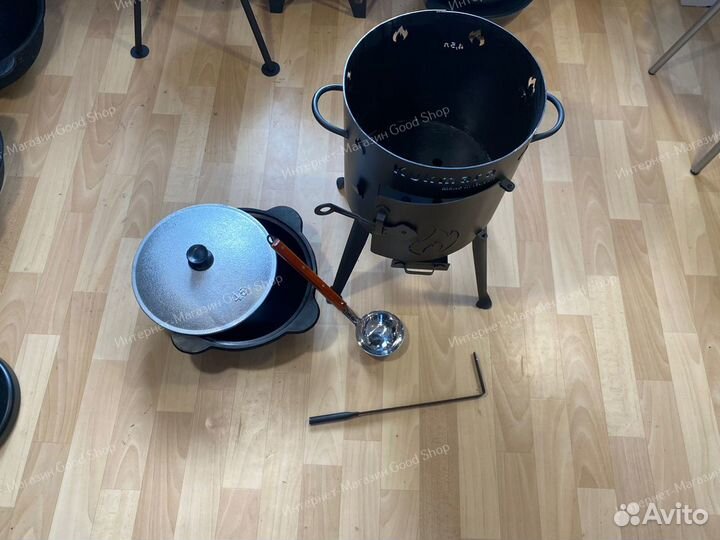 Казан чугунный с печкой