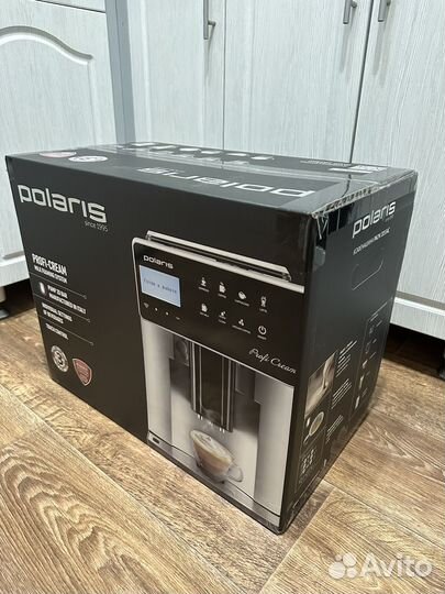 Новая кофемашина автоматическая Polaris 2055AC