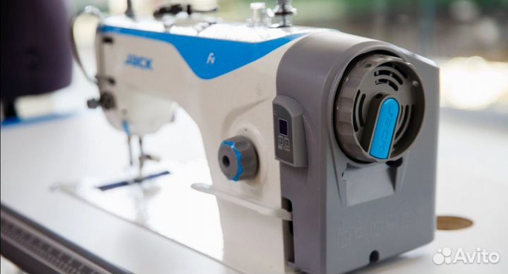 Швейная машина легких средних тканей Jack JK-F4