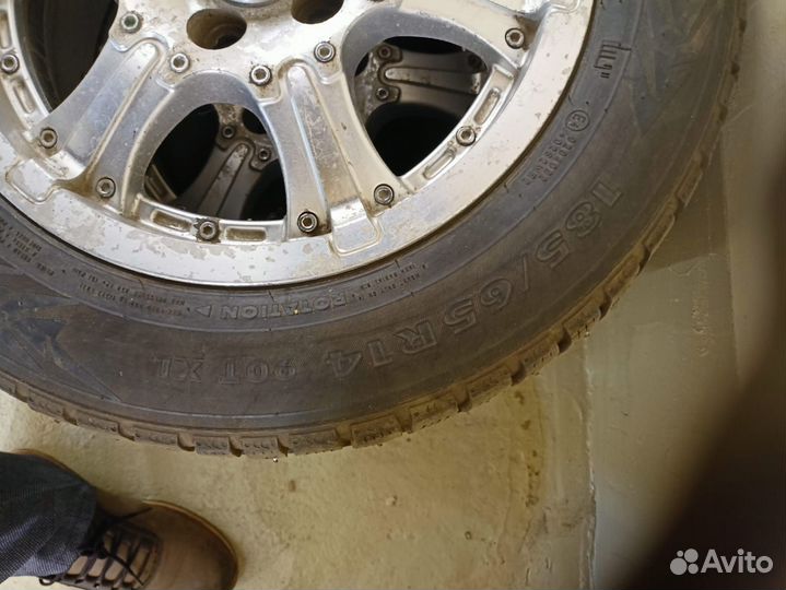 Nokian Tyres Hakkapeliitta 7 185/65 R14