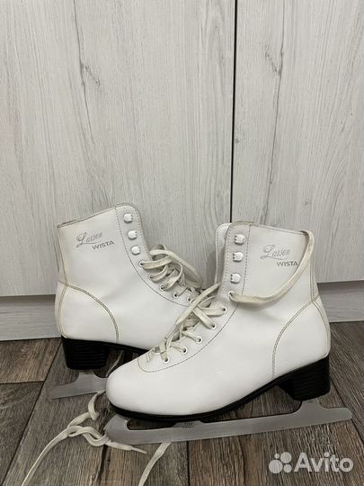 Коньки фигурные 39/40 размер