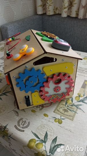 Бизиборд домик большой