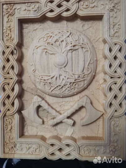 Продам картину из массива дерева