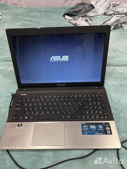 Ноутбук asus