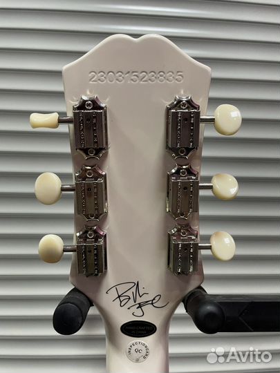 Подписной Epiphone Junior с кейсом