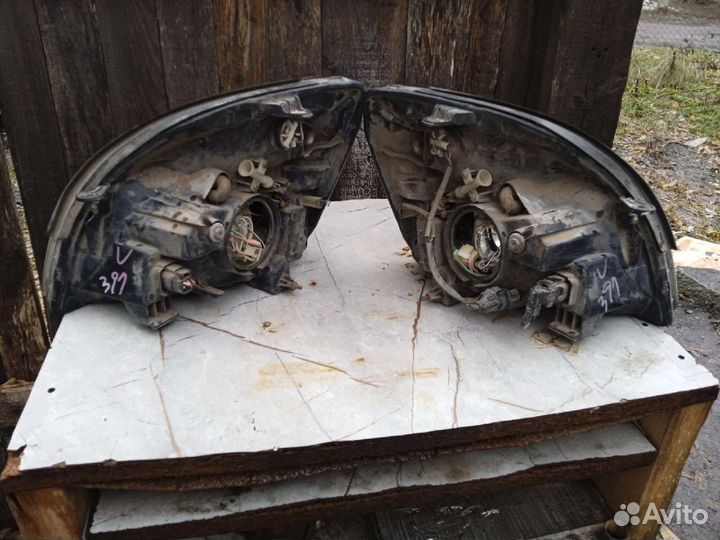 Передние фары на hyundai starex H1