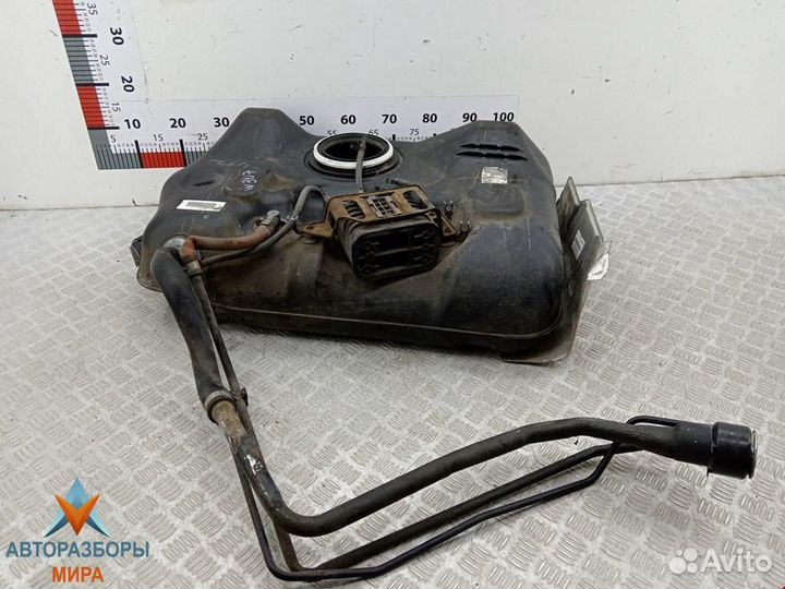 Бак топливный Toyota Prius 2 2007 7700147051