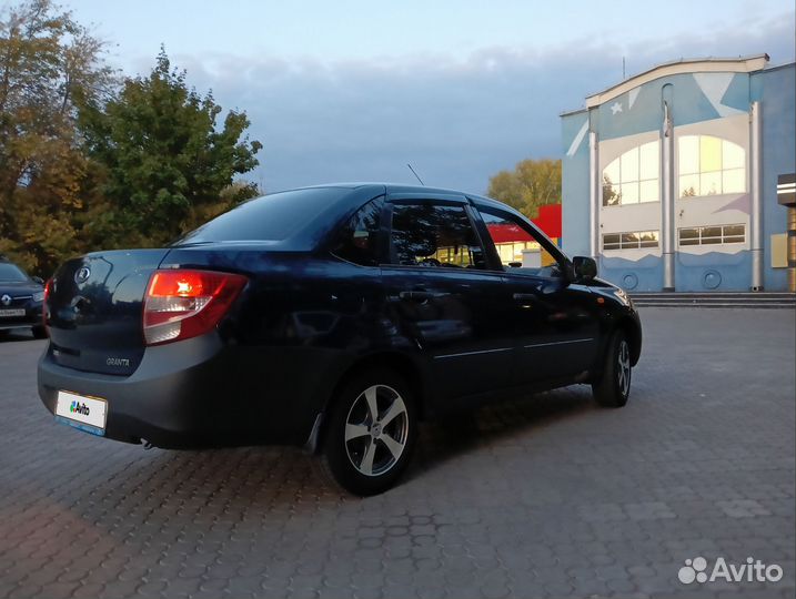 LADA Granta, 2013