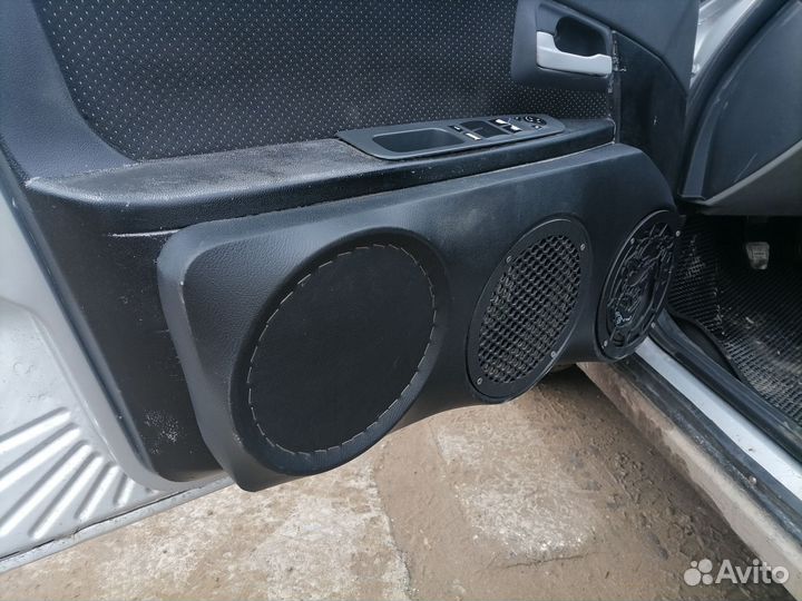 Дверные карты Приора 1 обмен